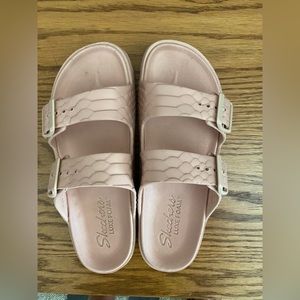 Skechers water proof sandals